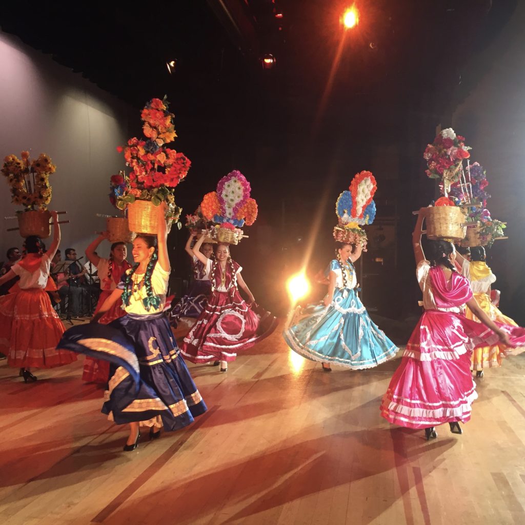 A traditional dance from the state of Oaxaca, Mexico, performed by the Instituto de Danza Mizoc.